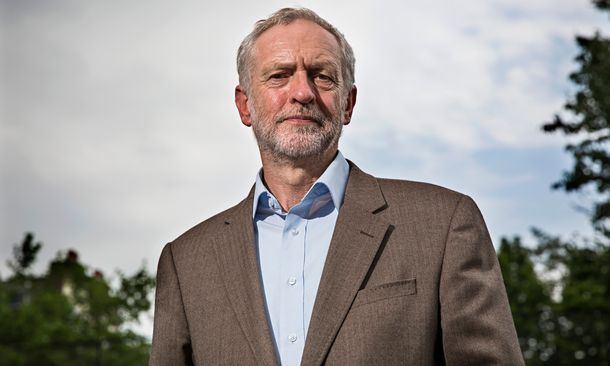 Cristina Kirchner celebra el triunfo del nuevo líder laborista del Reino Unido