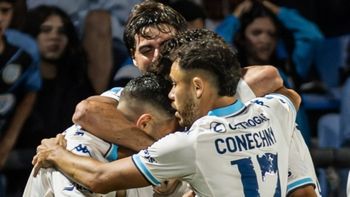 Racing pisó fuerte en Córdoba y venció 2-1 a Belgrano en un partidazo Racing pisó fuerte en Córdoba y venció 2-1 a Belgrano en un partidazo