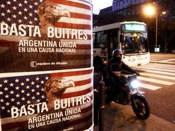 piden una medida cautelar que obligue al gobierno a no pagar a los fondos buitre piden una medida cautelar que obligue al gobierno a no pagar a los fondos buitre