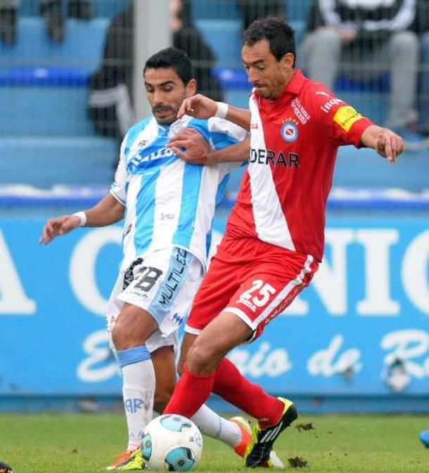 Rafaela venció a Argentinos y se prende en el lote de arriba