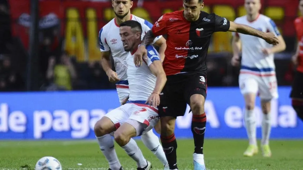 Copa de la Liga: el necesitado Colón se lo dio vuelta a Argentinos y le ganó 3-1 en Santa Fe