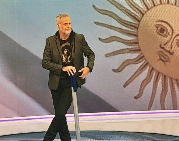 El mensaje de Jorge Rial: su primera foto desde el hospital en Colombia