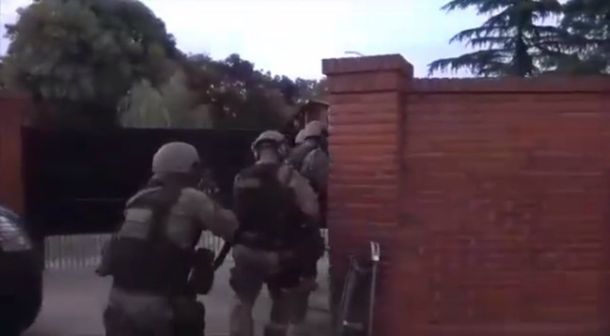 Este fue uno de los 35 allanamientos en simultáneo que se realizaron en la causa