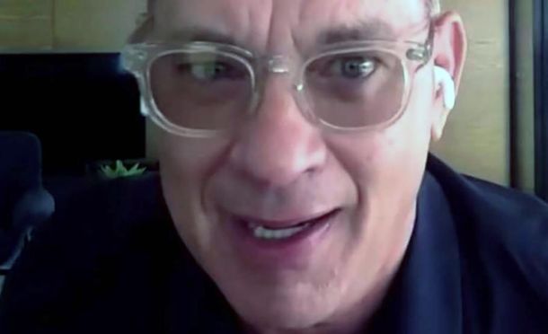 Tom Hanks y la hija de Ricardo Arjona ganaron los anti Oscars