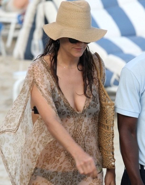 Kate Walsh se lució en las playas de Miami
