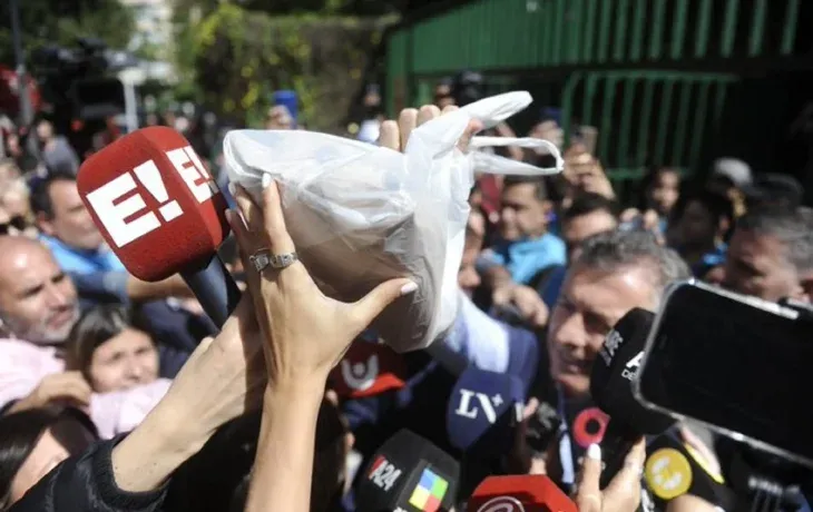 Balotaje 2023: qué llevó cada candidato a los fiscales de mesa