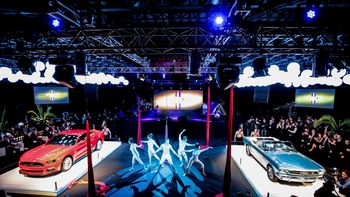 imperdible: ford inauguro el mustang hall imperdible: ford inauguro el mustang hall