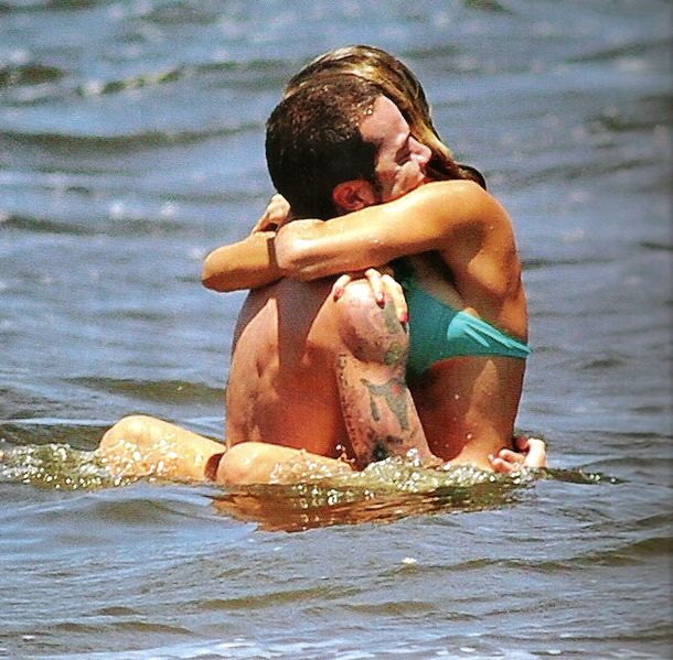 El descanso hot de Sebastián Ortega y su novia en el mar