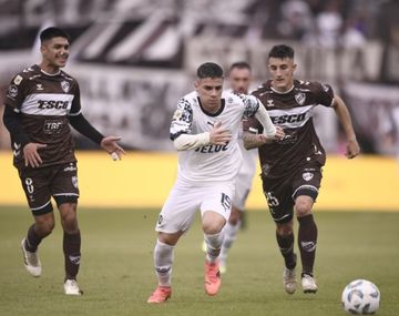 Independiente igualó sin goles ante Platense en el último partido de Tevez