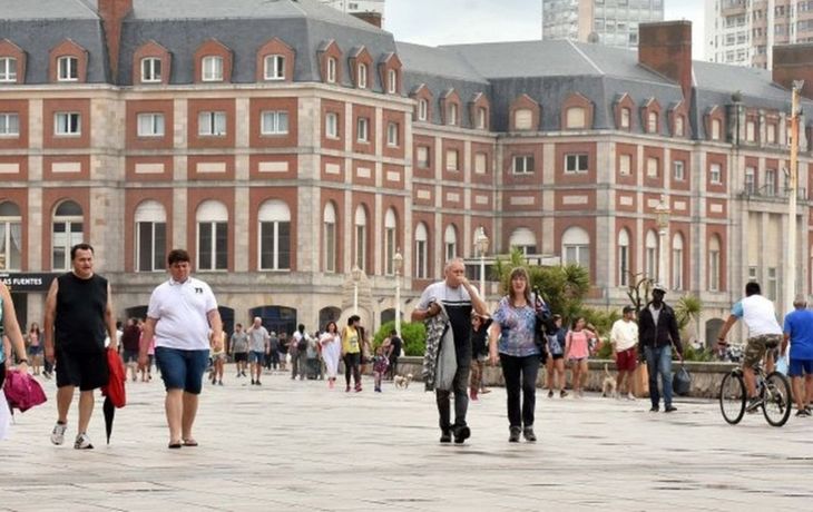 Semana Santa: viajaron 4,7 millones de turistas por el país pero gastaron poco