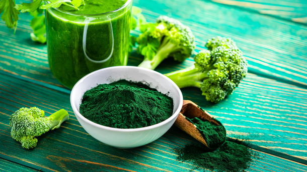 Combinar espirulina y soja no solo que es sencillo, sino que también crea platos de gran sabor. Combinar espirulina y soja no solo que es sencillo, sino que también crea platos de gran sabor.