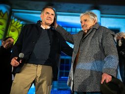 El intendente de Canelones, Yamandú Orsi y el presidente de Uruguay, José Mujica. El intendente de Canelones, Yamandú Orsi y el presidente de Uruguay, José Mujica.