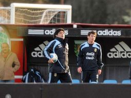 Maradona messi