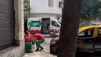 tragedia en la casa de cristina: un taxista atropello y mato a un peaton tragedia en la casa de cristina: un taxista atropello y mato a un peaton