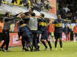boca golpeo sobre el final y amargo a river en el primer superclasico boca golpeo sobre el final y amargo a river en el primer superclasico