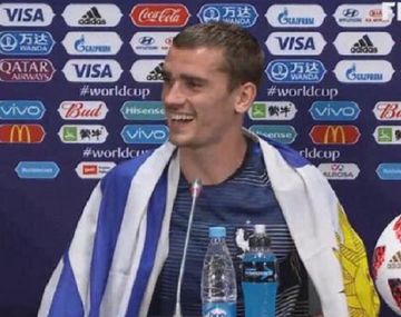 ¿Por qué el mejor jugador de la final del Mundial festejó con la bandera de Uruguay?