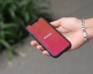 Detienen a la estafadora de Tinder argentina