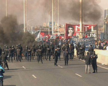 Caos en el AMBA por marchas en el centro porteño y un corte de vías en Avellaneda