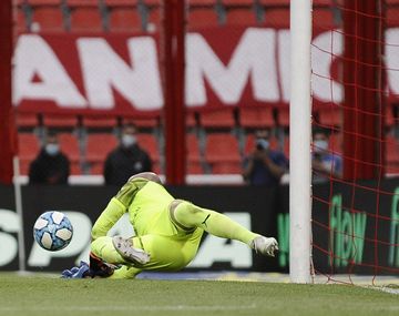 Agónico empate de Independiente ante Colón en Avellaneda