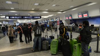 se preve una nueva jornada de caos en los aeropuertos de todo el pais se preve una nueva jornada de caos en los aeropuertos de todo el pais
