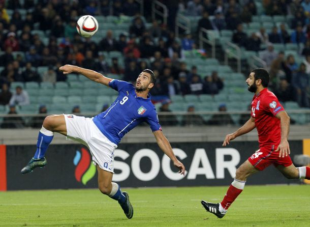 Italia derrotó a Azerbaiyán y se clasificó a la Eurocopa 2016