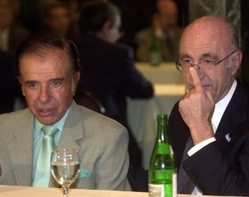Eduardo Bauzá junto a Carlos Menem