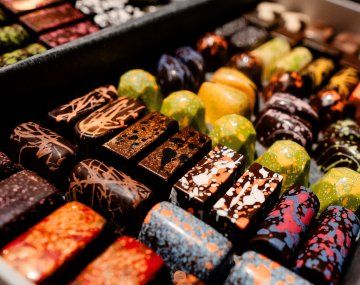 Todo tipo de chocolates.