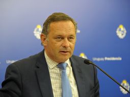 Continúan los cruces entre el gobierno y la Intendencia de Montevideo por la crisis del agua en la zona metropolitana uruguaya. Continúan los cruces entre el gobierno y la Intendencia de Montevideo por la crisis del agua en la zona metropolitana uruguaya.