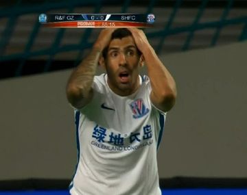 El Apache, cada vez más resistido en China