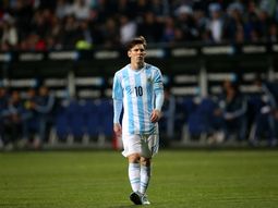 messi, resignado, no se baja: mas no me van a criticar messi, resignado, no se baja: mas no me van a criticar