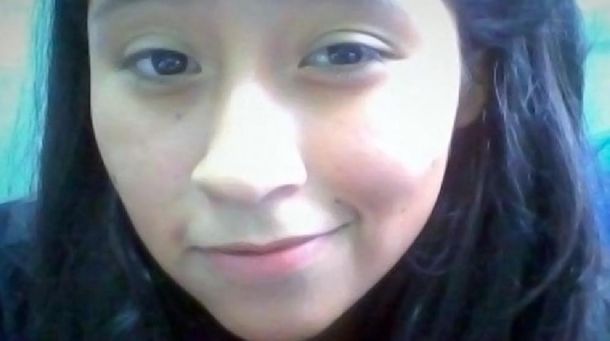 Layla se negó a que la revisen, habló poco y volvió con sus padres