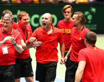 El N°1 belga consumó el gran triunfo de su equipo