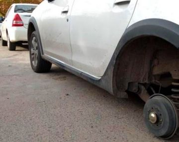 C&oacute;rdoba: un video viral muestra c&oacute;mo un ladr&oacute;n de neum&aacute;ticos se qued&oacute; sin un dedo