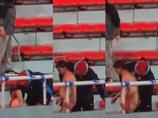 Escalofriante: un barra de Independiente humilló a un hincha de la U de Chile desnudo en plena tribuna