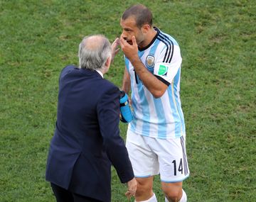 Mascherano: Por suerte aparecieron Leo y Ángel al final del partido
