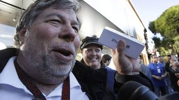 uno de los fundadores de apple dijo que no comprara el nuevo ipad uno de los fundadores de apple dijo que no comprara el nuevo ipad