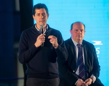 Wado de Pedro calificó de irresponsablea Mauricio Macri por querer cerrar Aerolíneas Argentinas