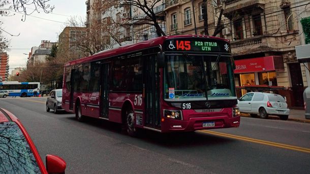 ¡Ni ciegos, ni sordos, menos mudos!