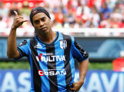 al mejor postor: ronaldinho anuncio su salida del queretaro y escucha ofertas al mejor postor: ronaldinho anuncio su salida del queretaro y escucha ofertas