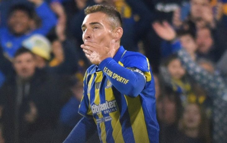 Con la vuelta al gol de Ruben, Central goleó 4-0 y se metió en octavos