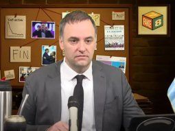 Manuel Adorni lanzó Fake, 7, 8, su programa de streaming: de qué trata