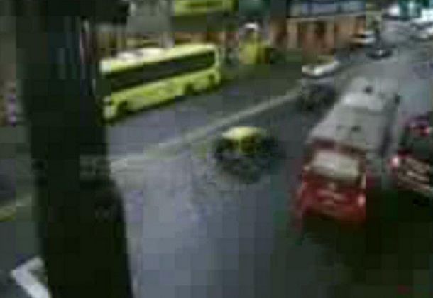 VIDEO: así robaron un colectivo en San Isidro