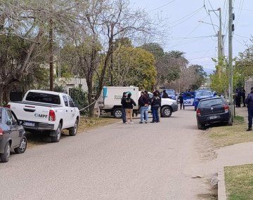 La mujer convivía con los cuerpos de sus hermanos fallecidos. Foto: ElDoce.