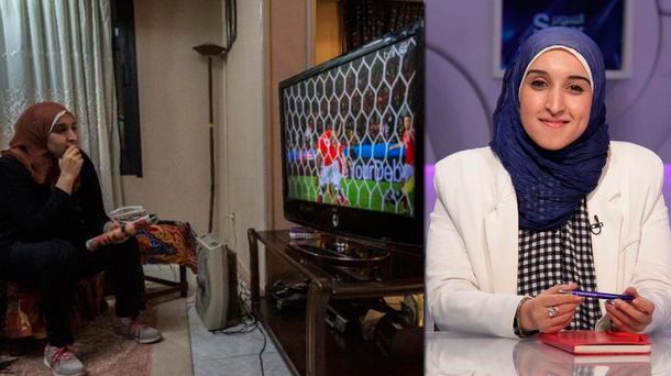 La historia de Manar Sarhan, la primera mujer que comentará fútbol en Egipto