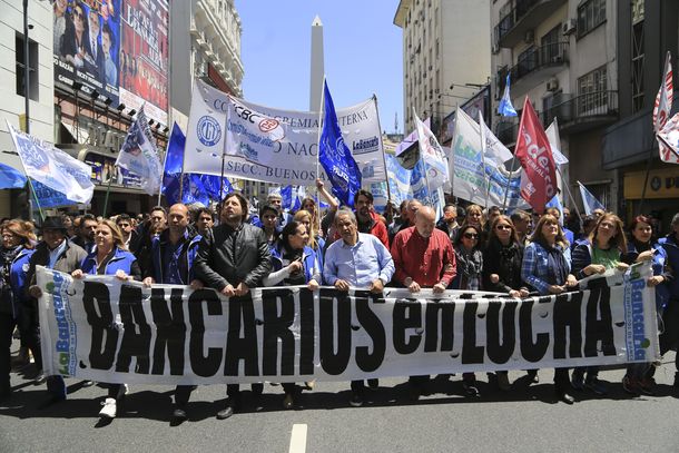 Encabezados por Sergio Palazzo