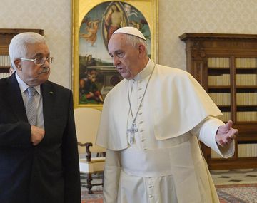 El Papa recibió a Mahmud Abbas