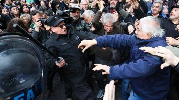 casacion anulo un fallo y ordeno investigar la represion policial a jubilados casacion anulo un fallo y ordeno investigar la represion policial a jubilados