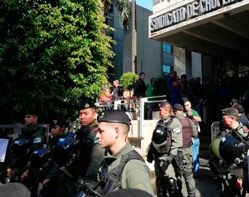 Allanamiento a la sede Camioneros: la Justicia se equivocó de dirección