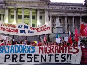 Amnistía Internacional celebró la derogación del decreto de Macri que violaba los derechos humanos de los migrantes