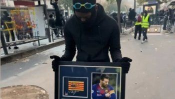 francia: robaron una camiseta y una cinta de capitan firmadas por lionel messi francia: robaron una camiseta y una cinta de capitan firmadas por lionel messi